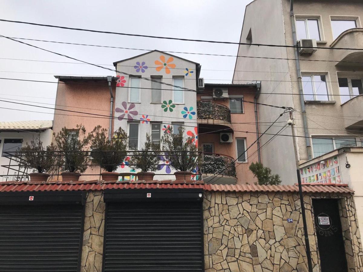 סופיה 10 Coins Hostel & Tours מראה חיצוני תמונה