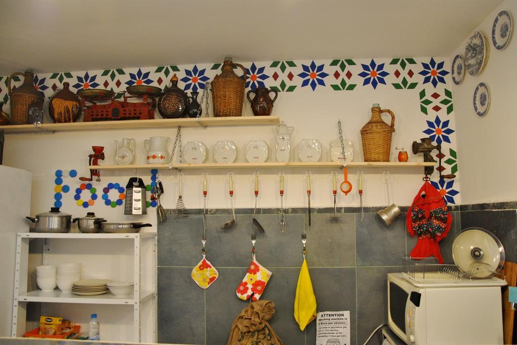 סופיה 10 Coins Hostel & Tours מראה חיצוני תמונה