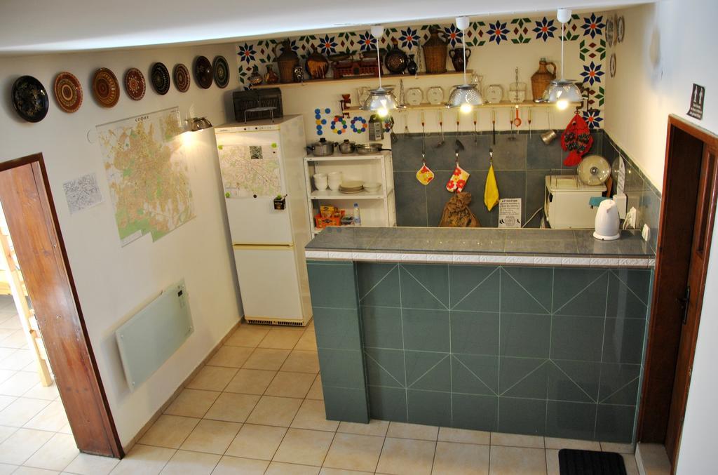 סופיה 10 Coins Hostel & Tours מראה חיצוני תמונה