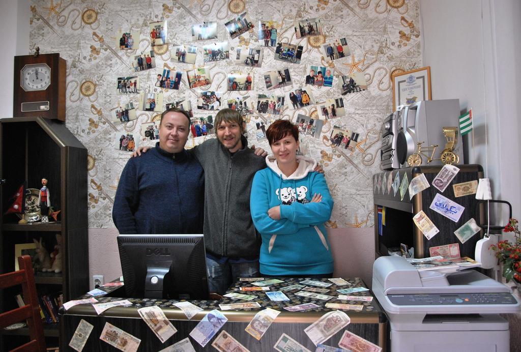 סופיה 10 Coins Hostel & Tours מראה חיצוני תמונה