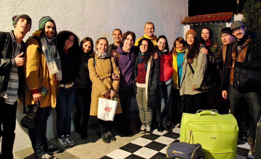 סופיה 10 Coins Hostel & Tours מראה חיצוני תמונה