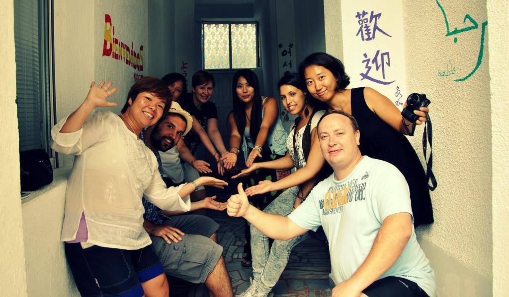 סופיה 10 Coins Hostel & Tours מראה חיצוני תמונה