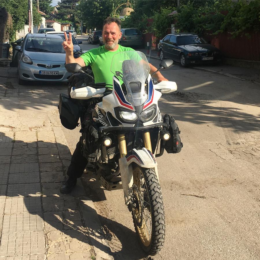 סופיה 10 Coins Hostel & Tours מראה חיצוני תמונה