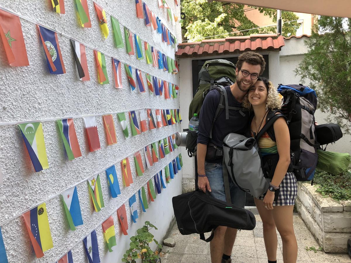 סופיה 10 Coins Hostel & Tours מראה חיצוני תמונה